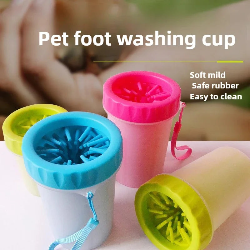 Portable dog paw washer for cleaning dirty paws
